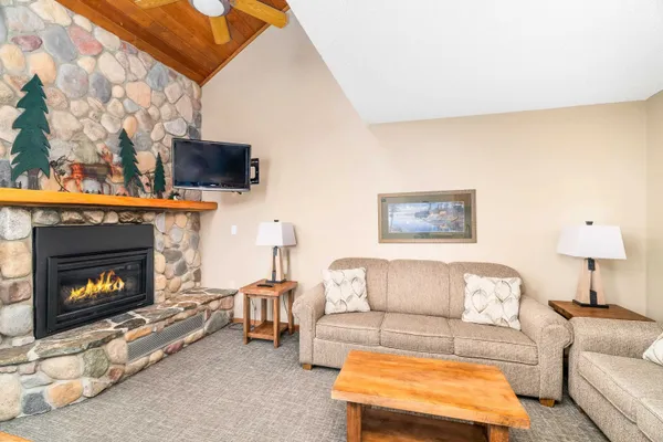 $75,000 | 521 Moose Mountain Drive, Unit A, Lutsen, MN 55612