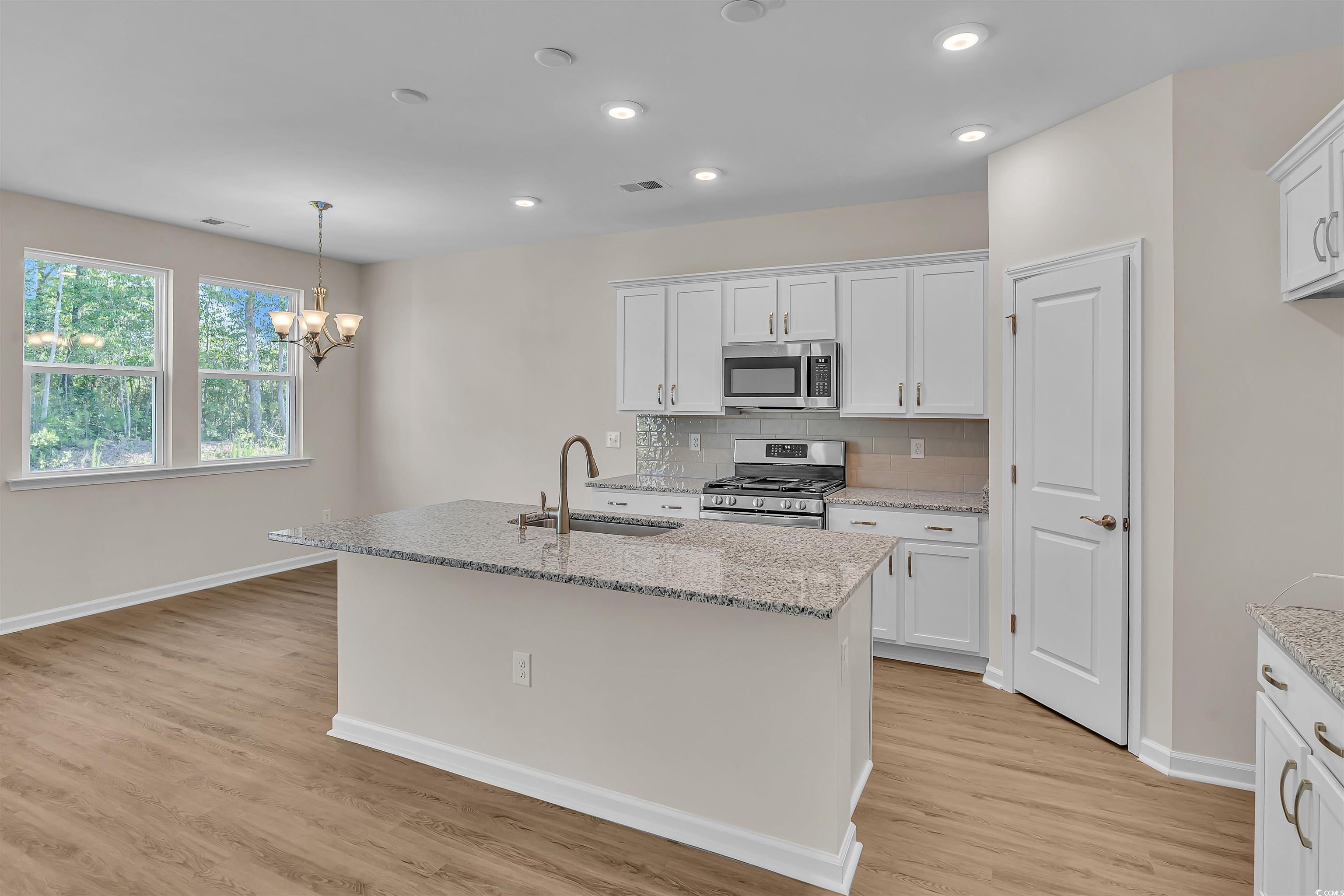 639 Millbrook Way Loris, SC 29569 - Photo 11 of 21