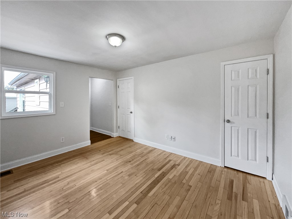 5478 Hauserman Road Cleveland, OH 44130 - Photo 12 of 20