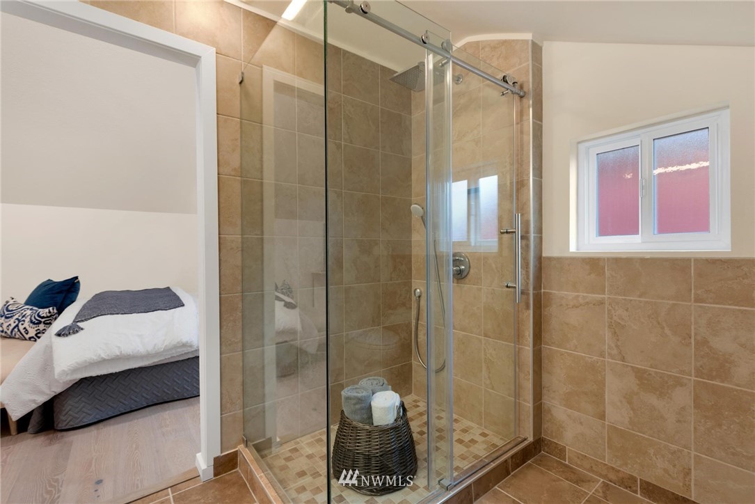 758 North 73rd Street Seattle, WA 98103 - Photo 22 of 31 Gallery Image 22