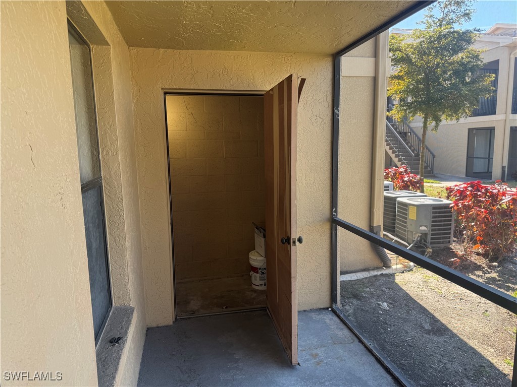 5311 Summerlin Road, Unit 1104 Fort Myers, FL 33919 - Photo 13 of 19