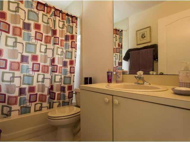 11291 Rockinghorse Road Cooper City, FL 33026 - Photo 9 of 12 Bathroom