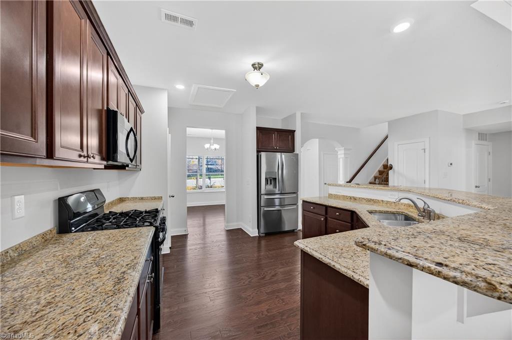 2511 Copperleaf Court High Point, NC 27265 - Photo 11 of 43