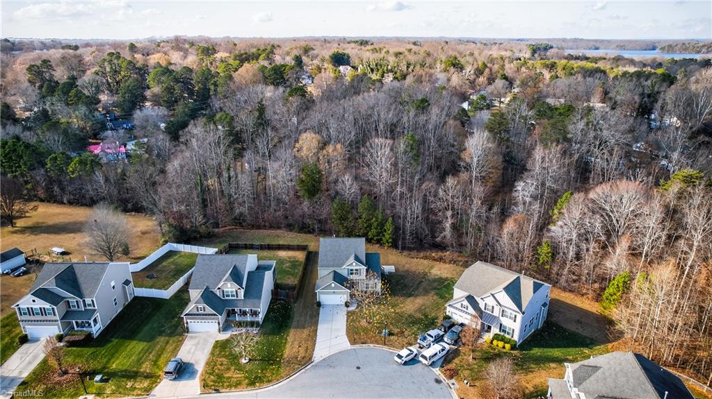 2511 Copperleaf Court High Point, NC 27265 - Photo 40 of 43