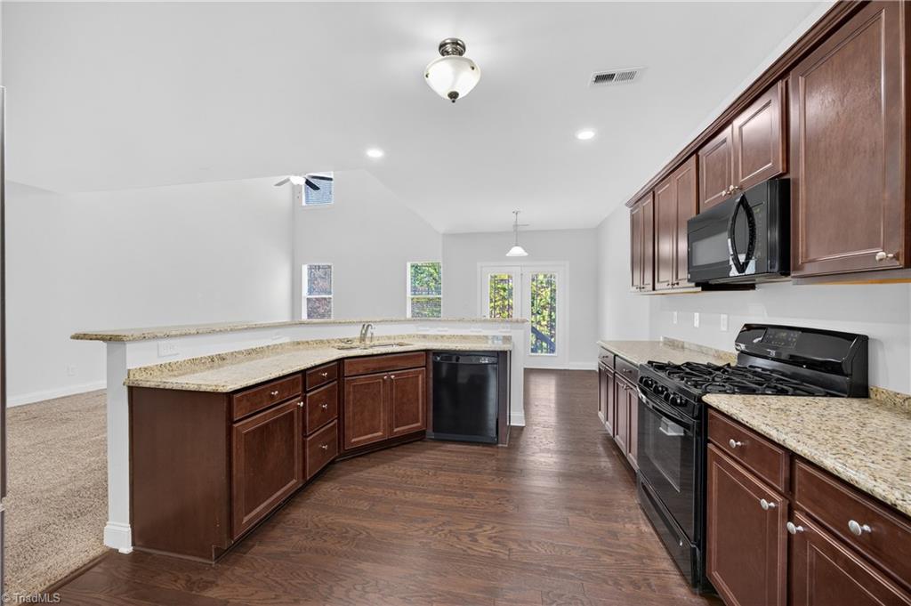 2511 Copperleaf Court High Point, NC 27265 - Photo 7 of 43