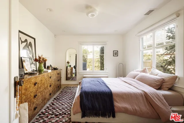 $9,250 | 601 Crestmoore Place, Venice, CA 90291