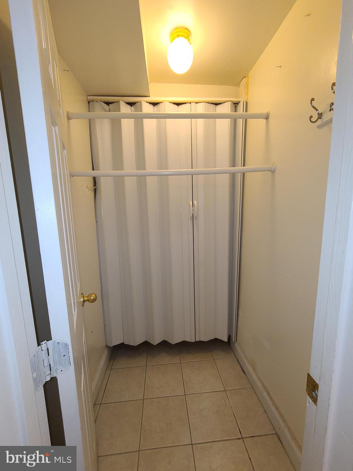 1037 5th Street Northeast, Unit B Washington, DC 20002 - Photo 8 of 13 a view of a bathroom