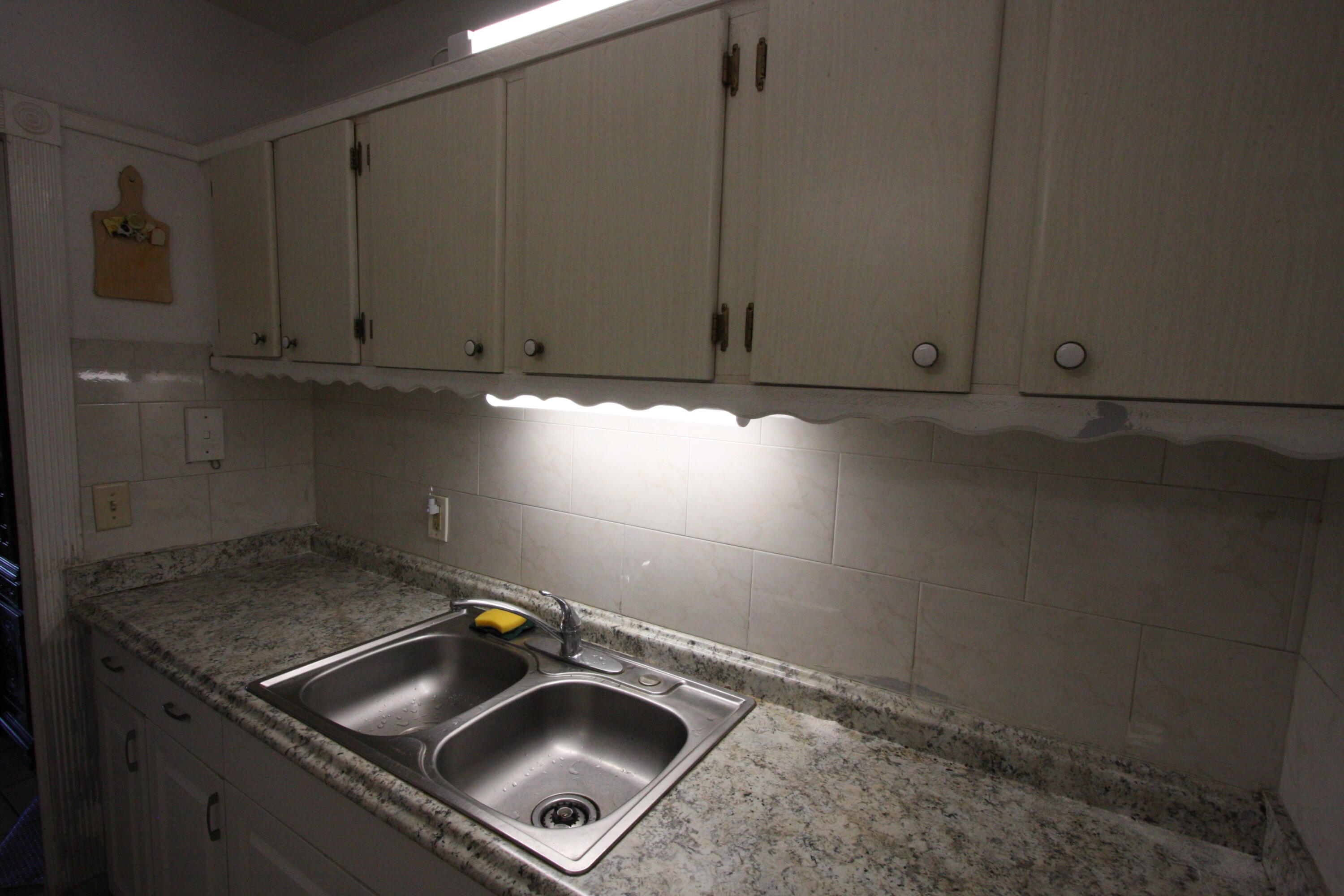 1050 East Sample Road, Unit 307 Pompano Beach, FL 33064 - Photo 19 of 28 IMG_6009