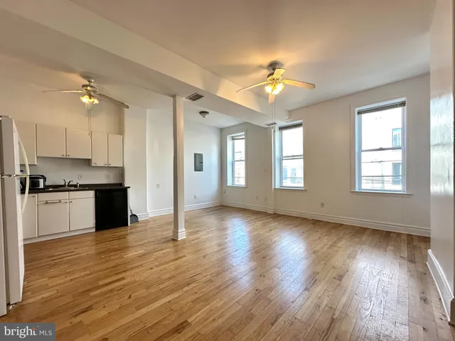 $1,435 | 1214 North 5th Street, Unit 2, Philadelphia, PA 19122