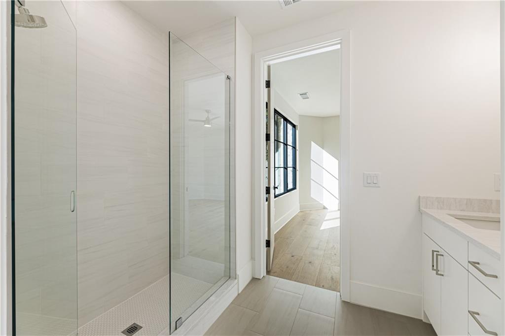 141 N Trace Alpharetta, GA 30009 - Photo 53 of 92