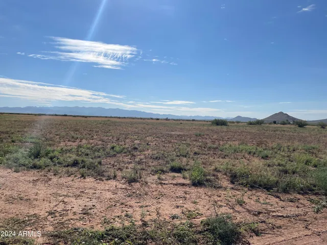 $49,000 | 5400 Highway 181, Pearce, AZ 85625