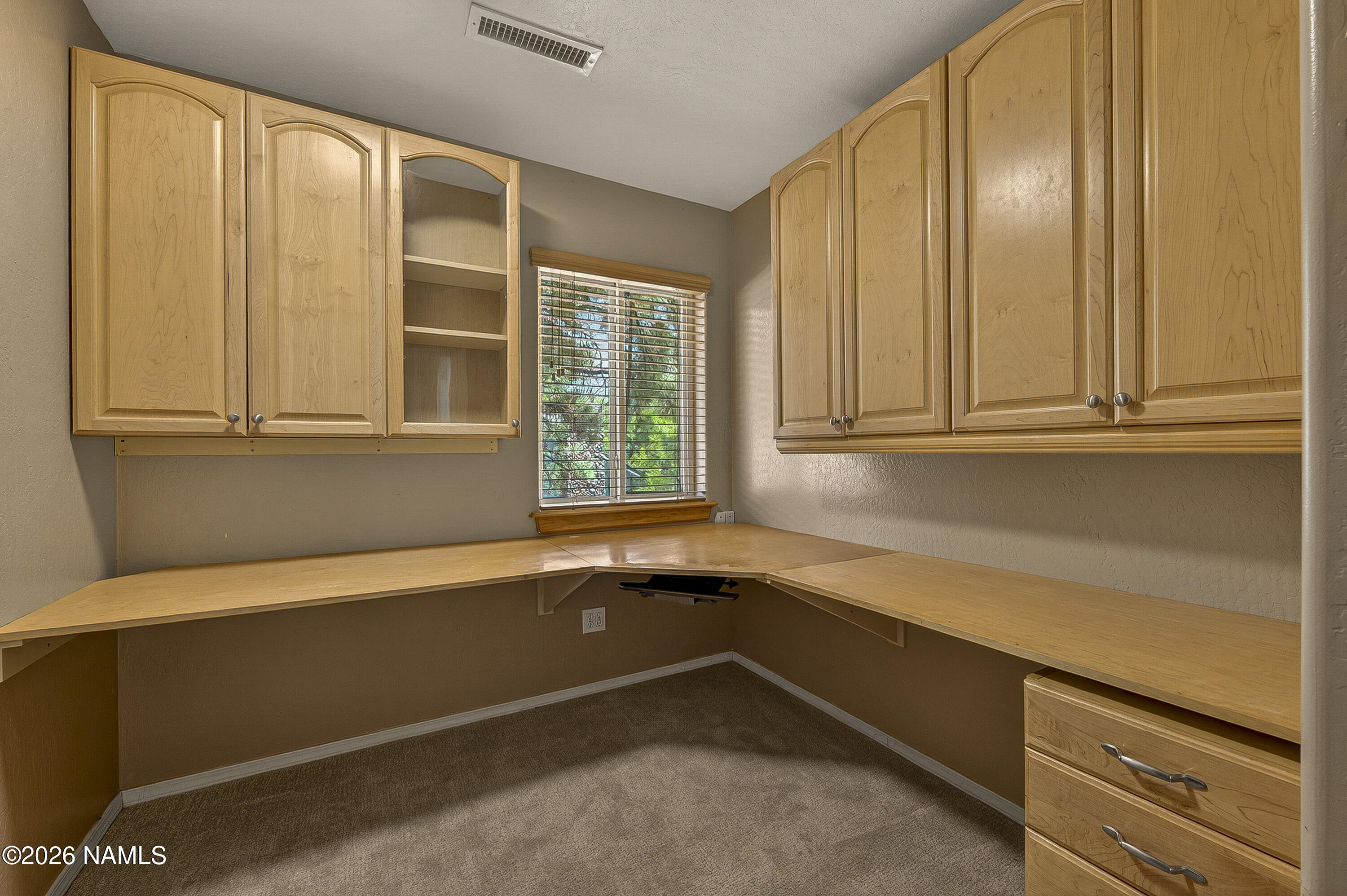 2100 North Timberline Road Flagstaff, AZ 86004 - Photo 31 of 41 2100-north-timberline-road-flagstaff-az-
