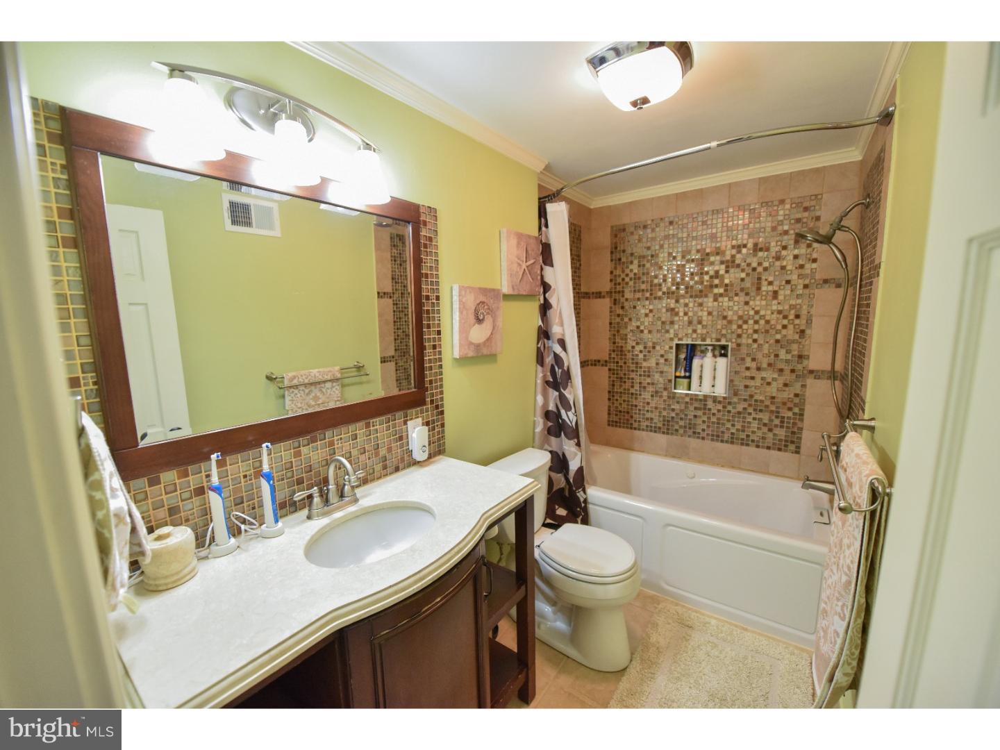 771 Spruce Road Warminster, PA 18974 - Photo 20 of 24 Gallery Image 20