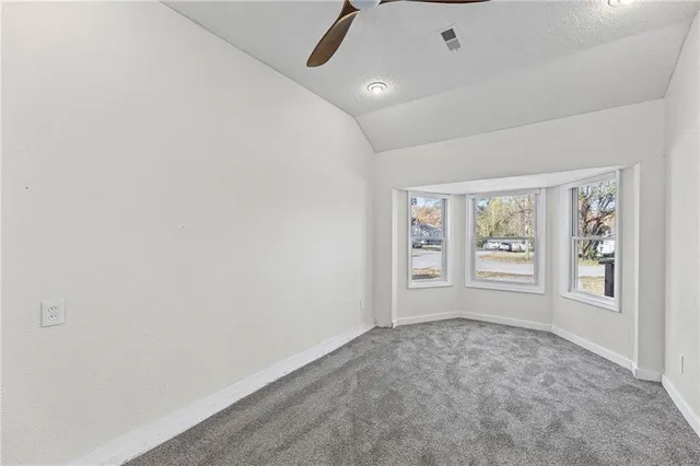 $199,500 | 5631 Parkview Avenue, Kansas City, KS 66104