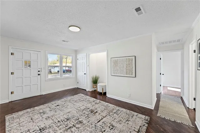 $199,500 | 5631 Parkview Avenue, Kansas City, KS 66104