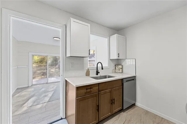 $199,500 | 5631 Parkview Avenue, Kansas City, KS 66104