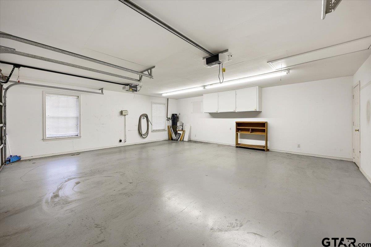 142 Parrish Rusk, TX 75785 - Photo 26 of 43 a view of a garage