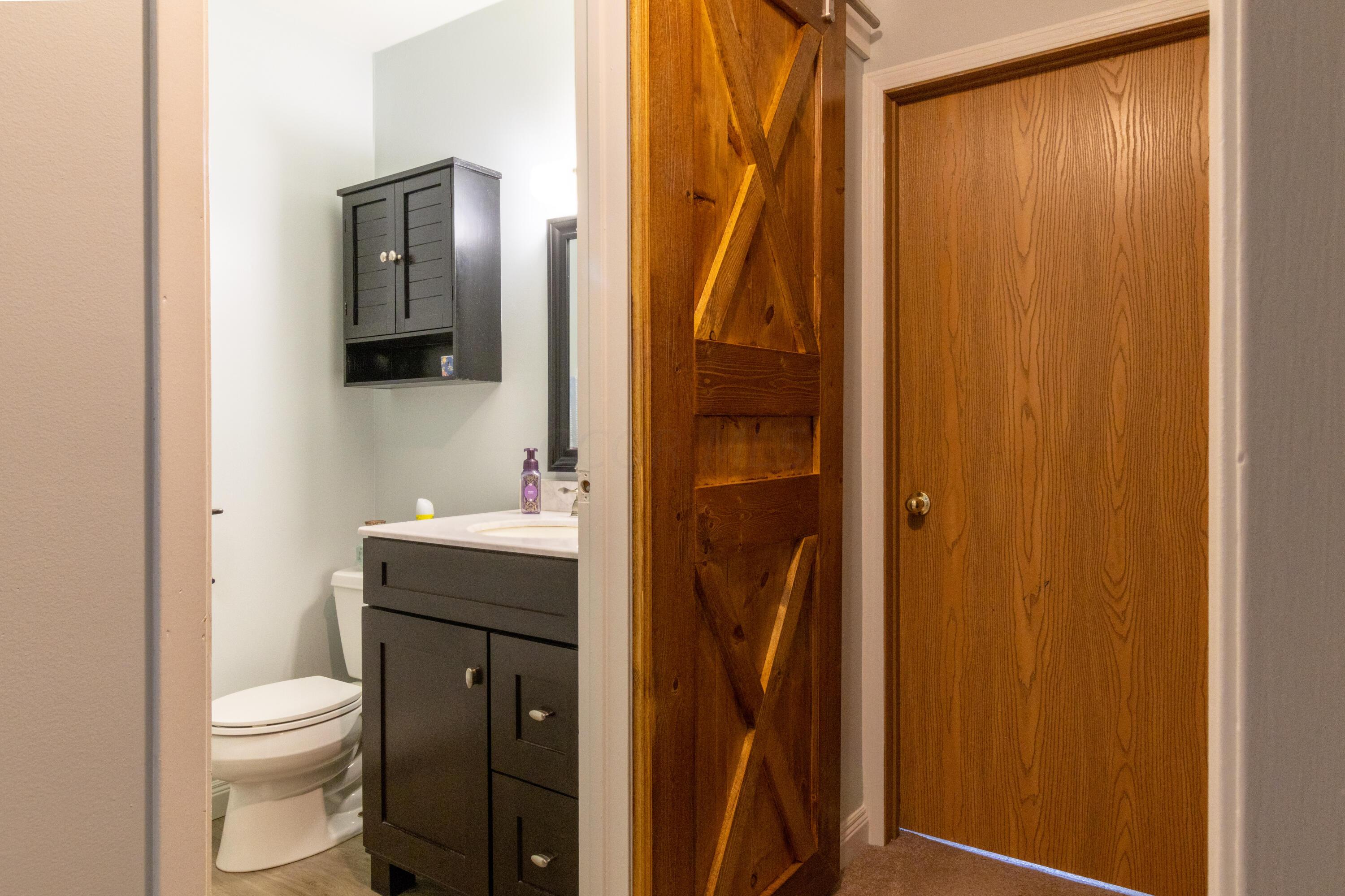 114 Dover Road London, OH 43140 - Photo 13 of 20 387A6033-HDR