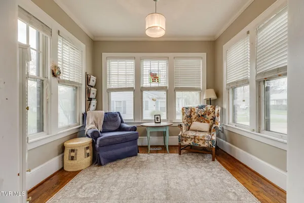 $349,900 | 911 Georgia Avenue, Bristol, TN 37620
