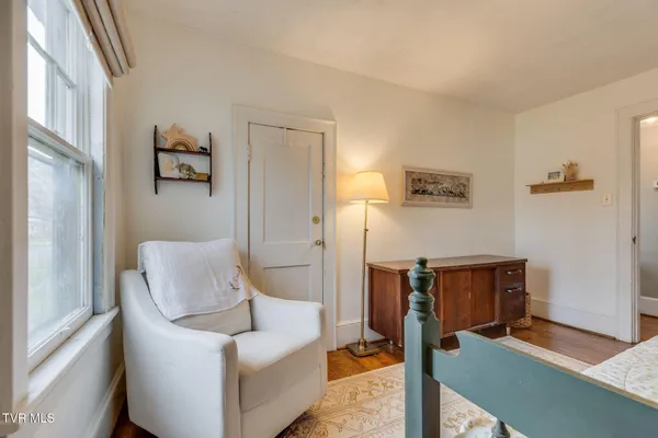 $349,900 | 911 Georgia Avenue, Bristol, TN 37620