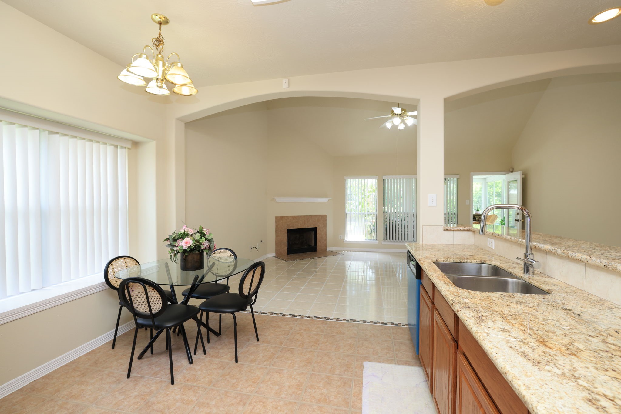 24139 Spring Sunset Drive Spring, TX 77373 - Photo 17 of 49