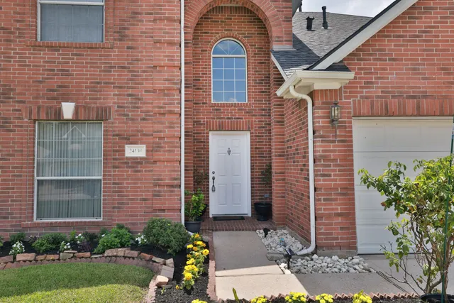 $349,000 | 24139 Spring Sunset Drive, Spring, TX 77373