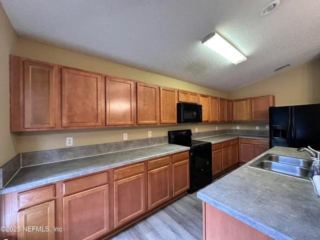 $1,795 | 2231 Brian Lakes Drive North, Jacksonville, FL 32221