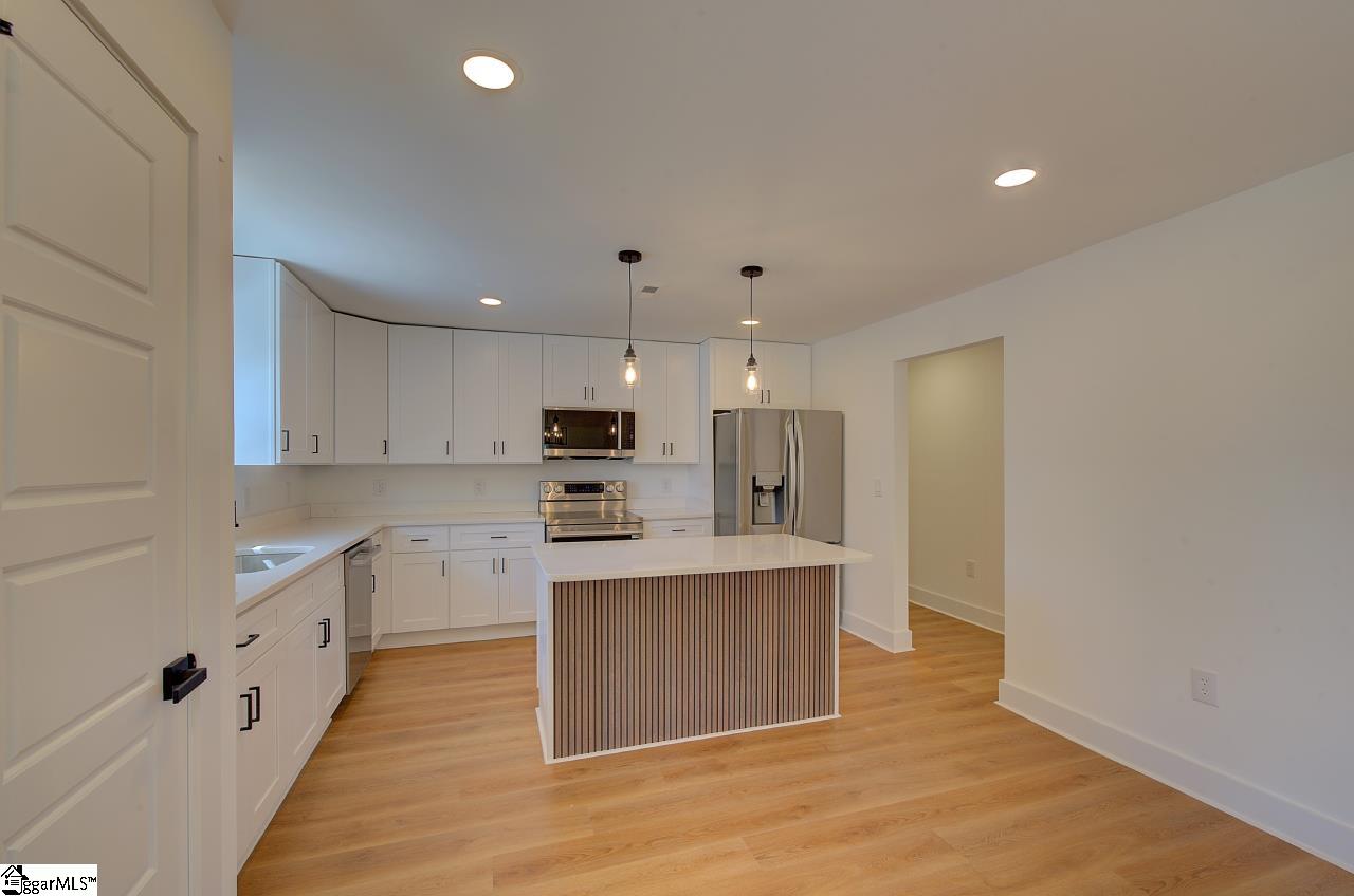 104 Albert Street Greer, SC 29651 - Photo 15 of 33 Gallery Image 15
