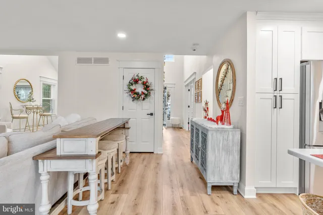 $749,999 | 5 Dunn Court, Marlton, NJ 08053