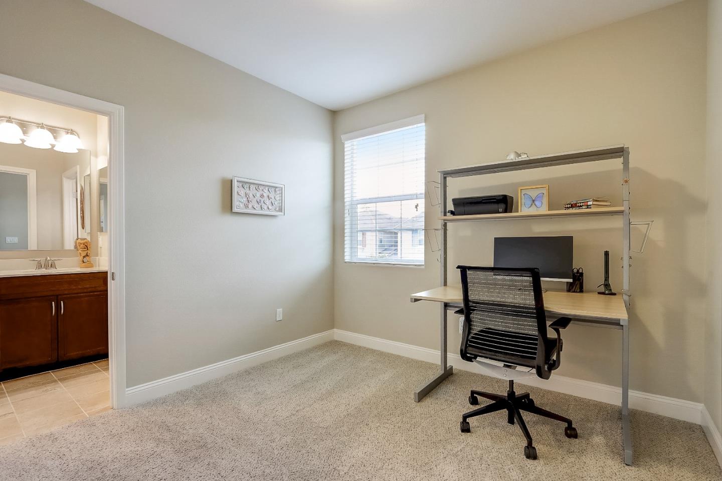 46 Angra Way Gilroy, CA 95020 - Photo 14 of 36 Gallery Image 14