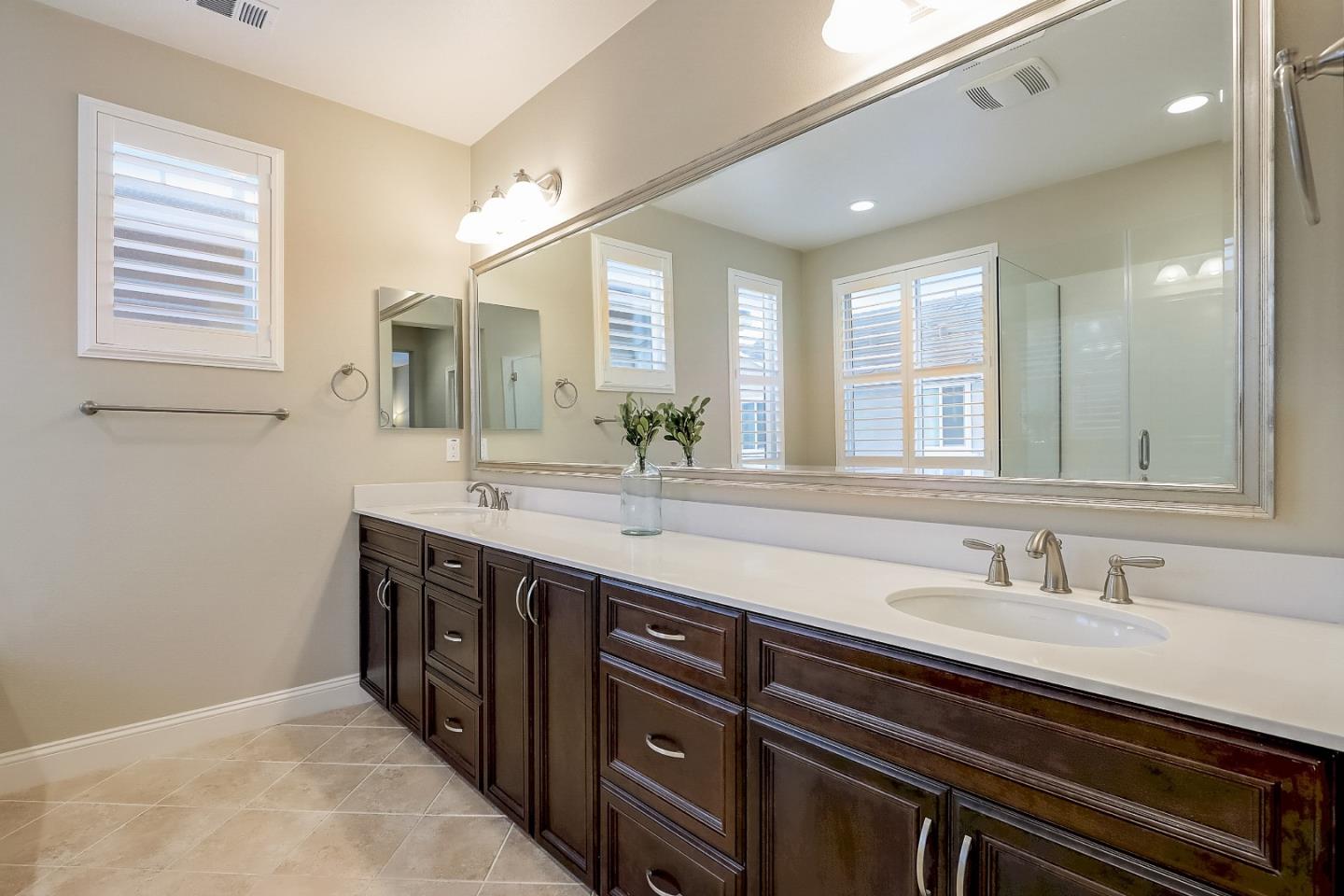 46 Angra Way Gilroy, CA 95020 - Photo 26 of 36 Gallery Image 26