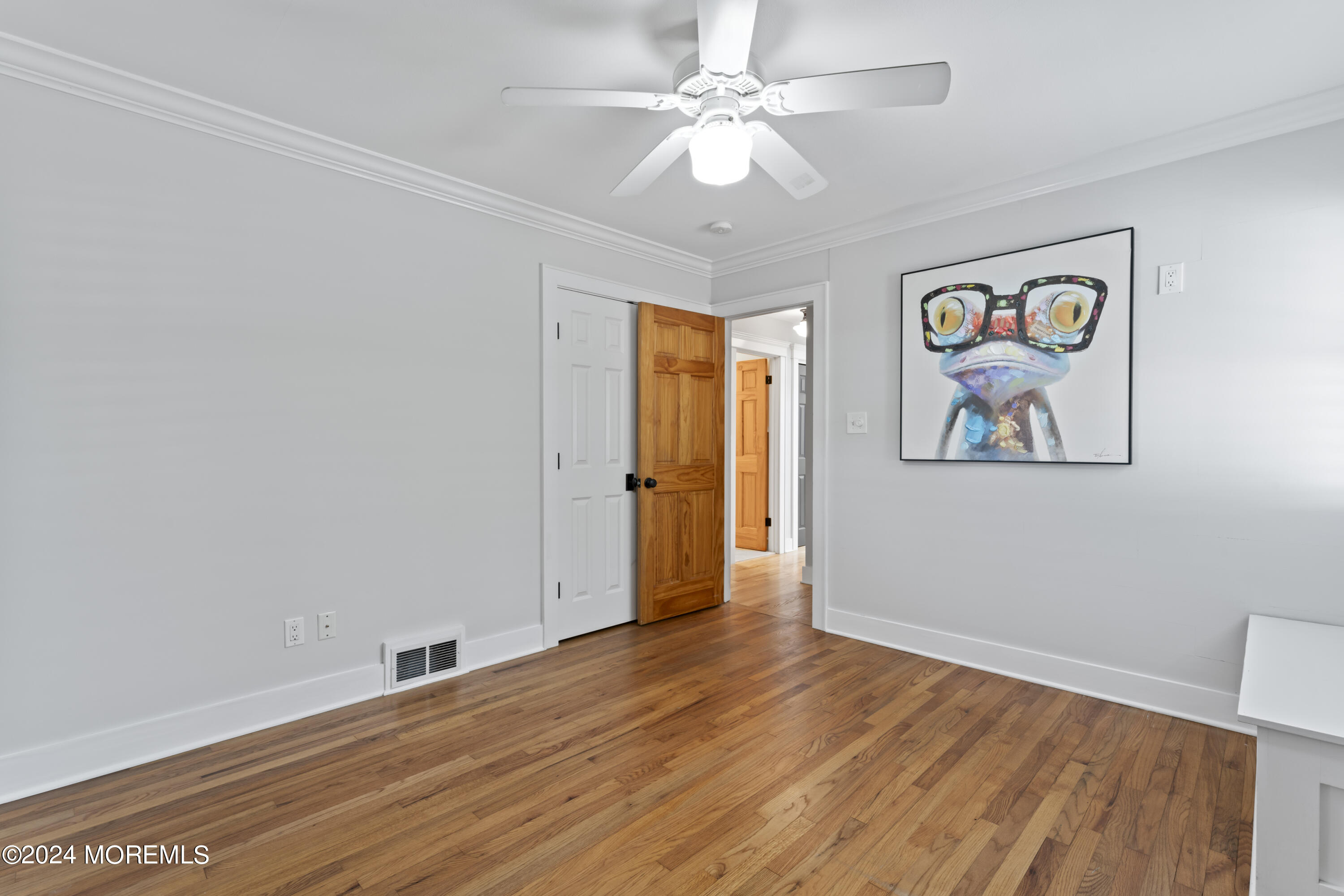 2010 Grasing Terrace Point Pleasant, NJ 08742 - Photo 31 of 49 photos_high_resolution_HOM06255