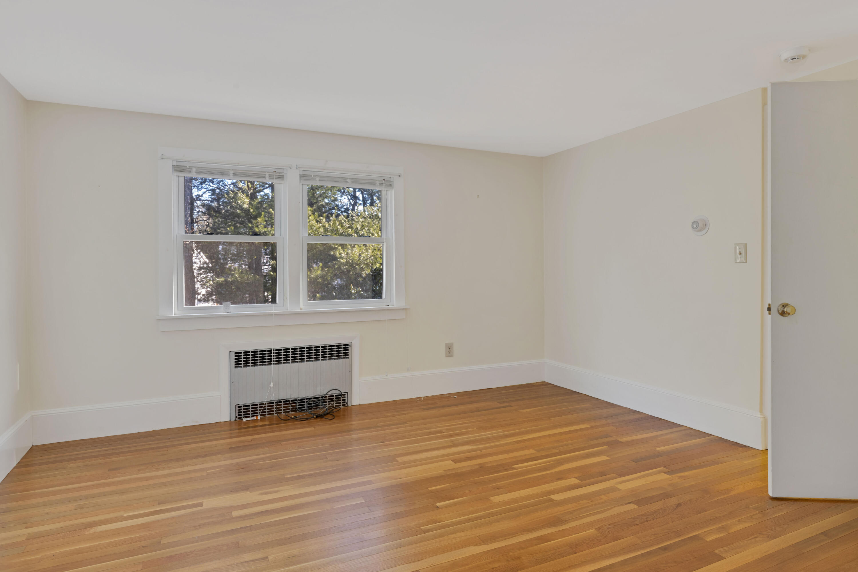 533 Poponessett Road Cotuit, MA 02635 - Photo 13 of 20 533PopLR-25