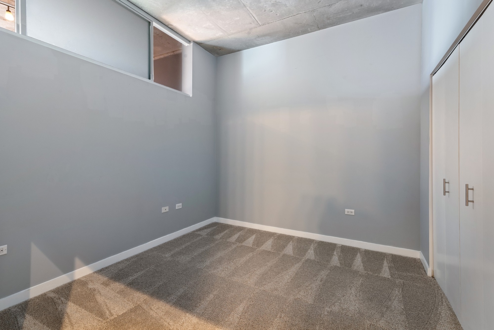 235 West Van Buren Street, Unit 2905 Chicago, IL 60607 - Photo 10 of 18 a view of an empty room