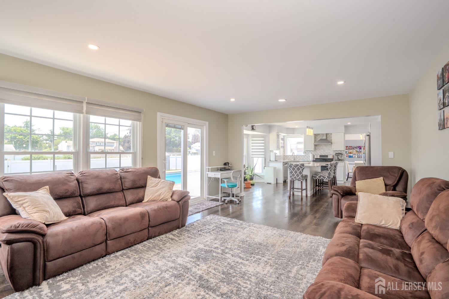 1444 Masoma Road North Brunswick, NJ 08902 - Photo 15 of 41