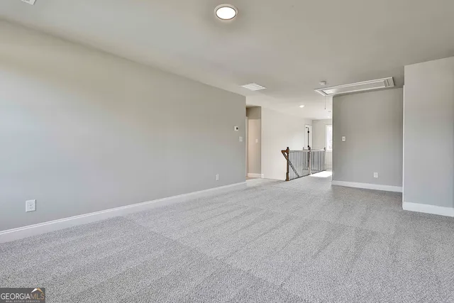 a view of empty room