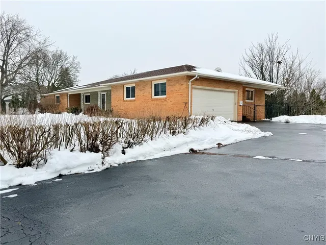 $380,000 | 61 Hardwicke Drive, Geddes, NY 13209