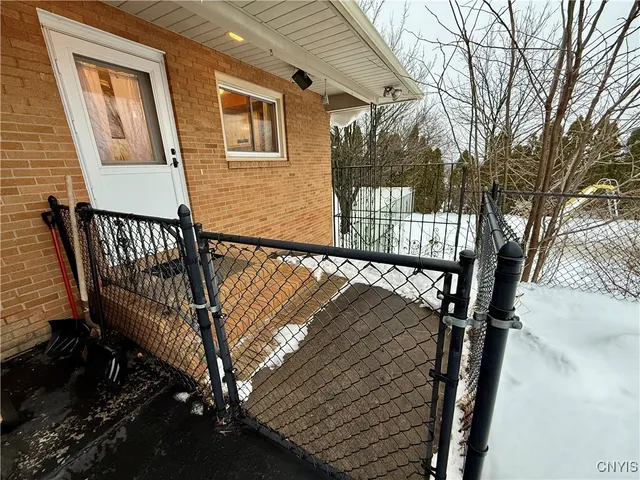 $380,000 | 61 Hardwicke Drive, Geddes, NY 13209