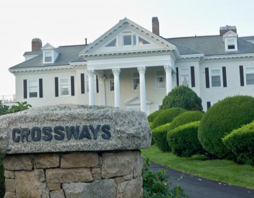 83 Ocean Avenue, Unit 6 Newport, RI 02840 - Photo 2 of 11 Exterior Front.