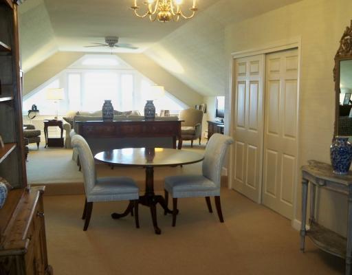 83 Ocean Avenue, Unit 6 Newport, RI 02840 - Photo 5 of 11 Dining Room.