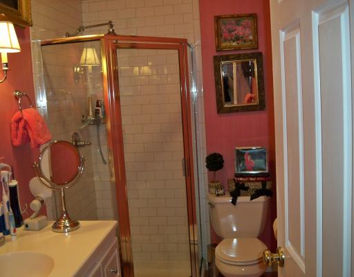 83 Ocean Avenue, Unit 6 Newport, RI 02840 - Photo 7 of 11 Master Bath/Spa.