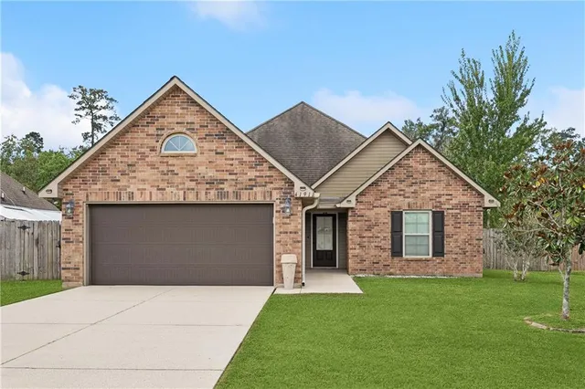 $230,000 | 41911 Snowball Circle, Ponchatoula, LA 70454