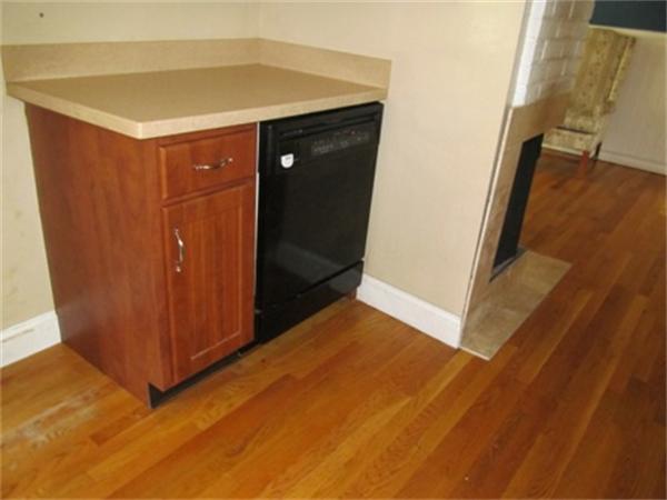 81 Dunstable Road Westford, MA 01886 - Photo 5 of 13 Gallery Image 5