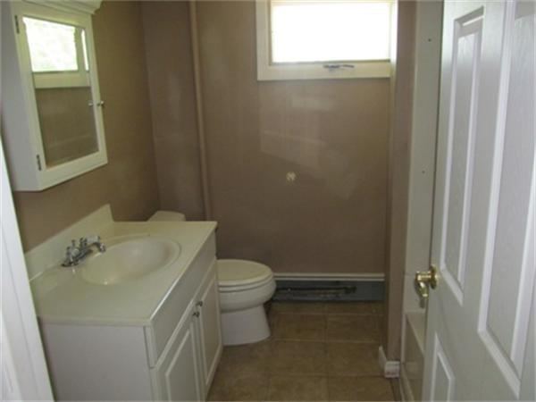 81 Dunstable Road Westford, MA 01886 - Photo 7 of 13 Gallery Image 7
