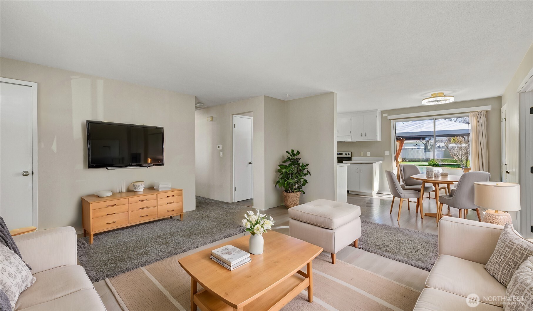 22928 105th Avenue Southeast Kent, WA 98031 - Photo 4 of 22