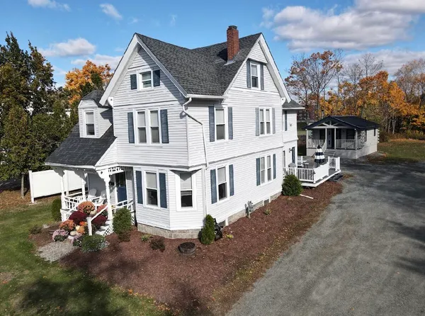 $995,000 | 148 College Avenue, Orono, ME 04473