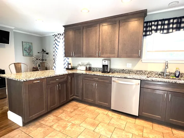 $1,400,000 | 148 College Avenue, Orono, ME 04473