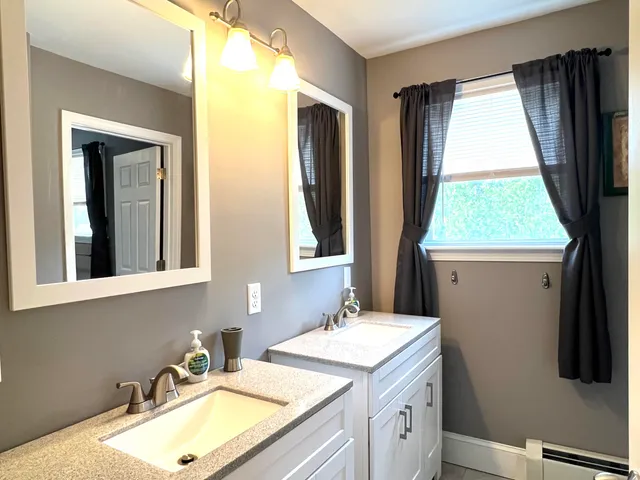 $1,400,000 | 148 College Avenue, Orono, ME 04473