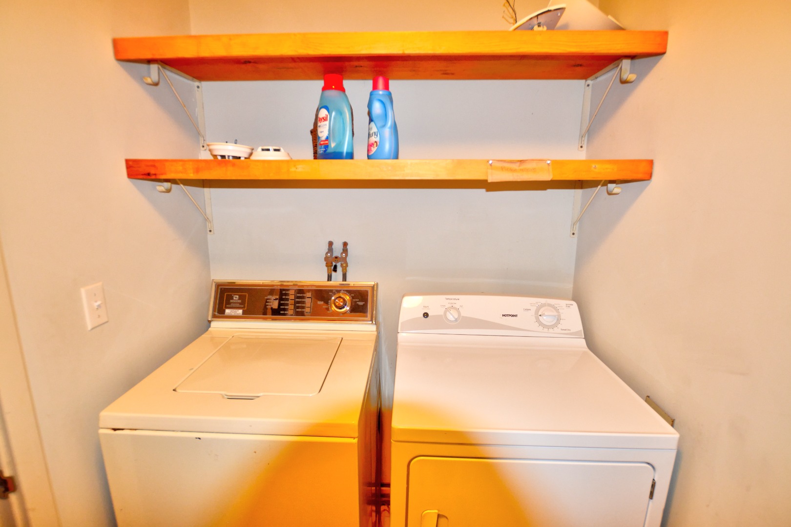 13 Kapigan Road Chilmark, MA 02535 - Photo 19 of 25 a utility room with dryer and washer