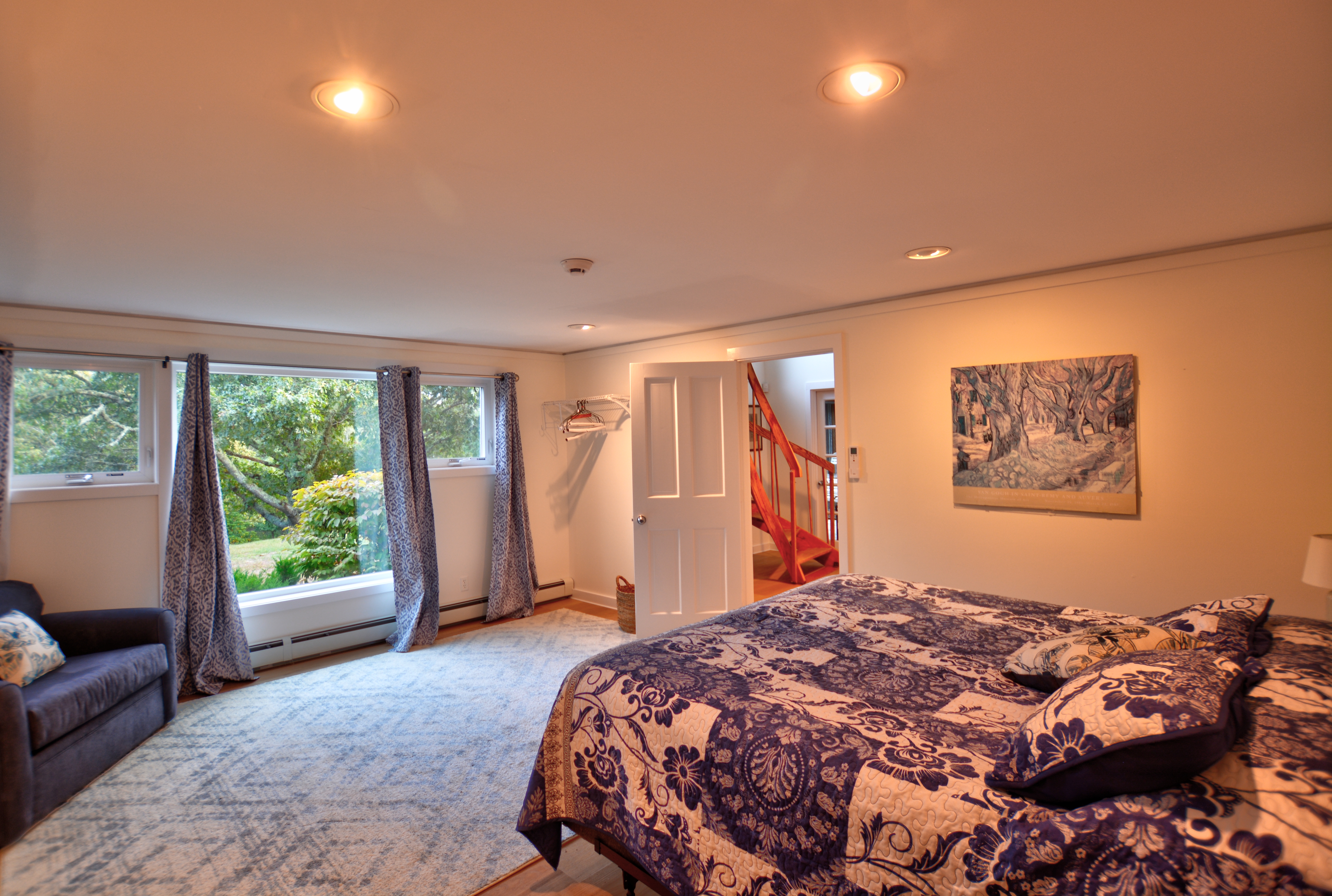13 Kapigan Road Chilmark, MA 02535 - Photo 23 of 25 a bedroom with a large bed and a window
